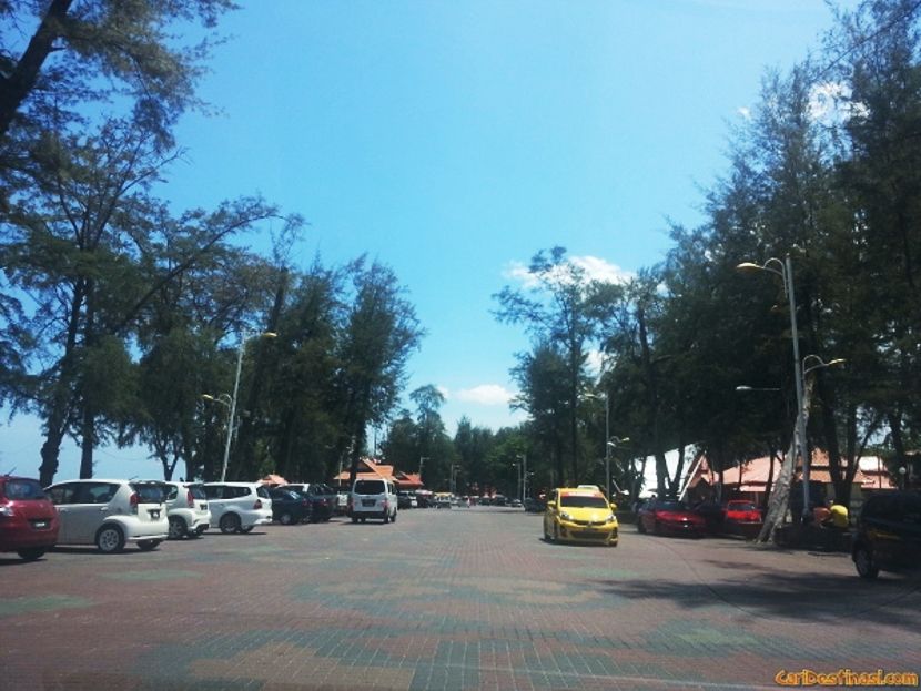 Pantai Batu Buruk, Kuala Terengganu - MERIAH dan Cantik