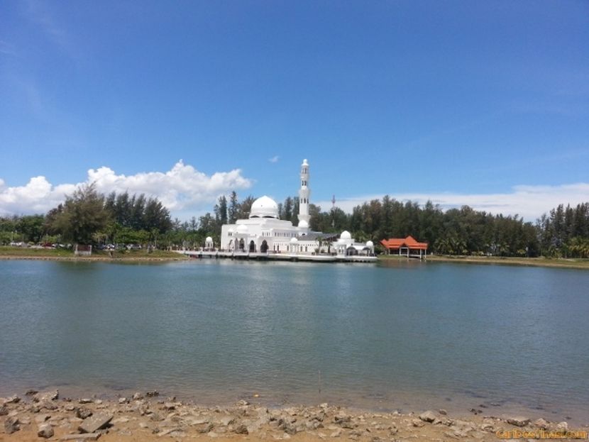 masjid putih kuala ibai