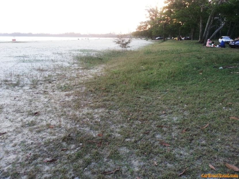 pantai chendor kemaman terengganu