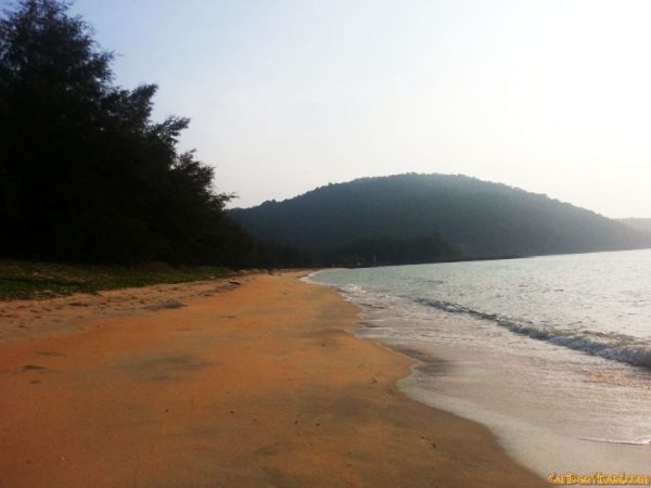 tempat lepak pantai kertih