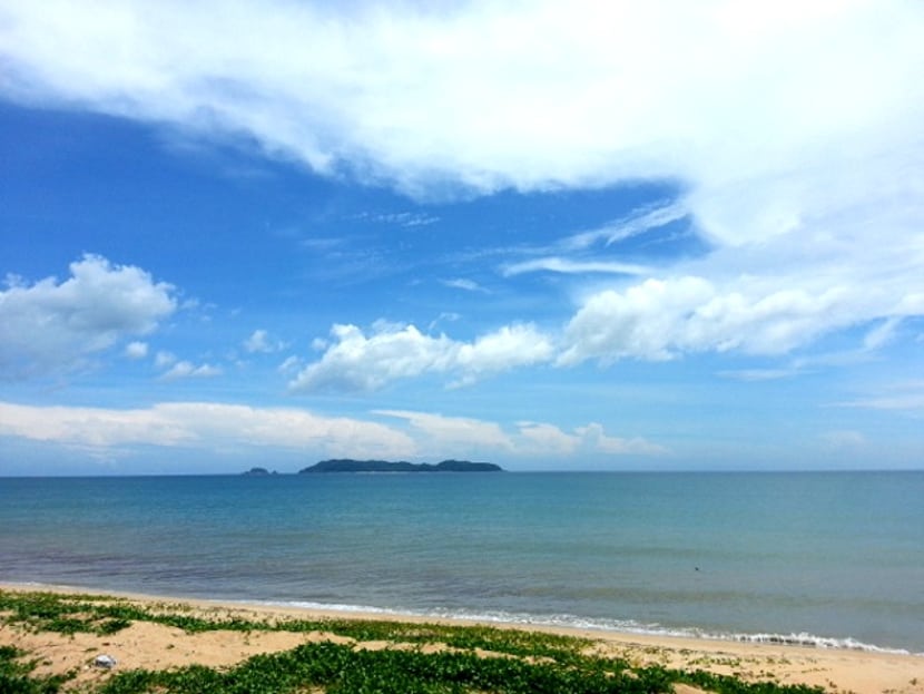 pantai peranginan kelulut marang