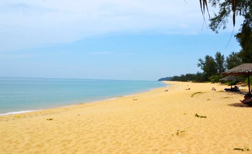 pantai teluk bidara terengganu