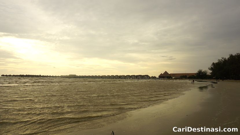 tempat menarik di sepang selangor pantai