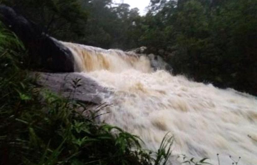 air terjun chemerong kepala air