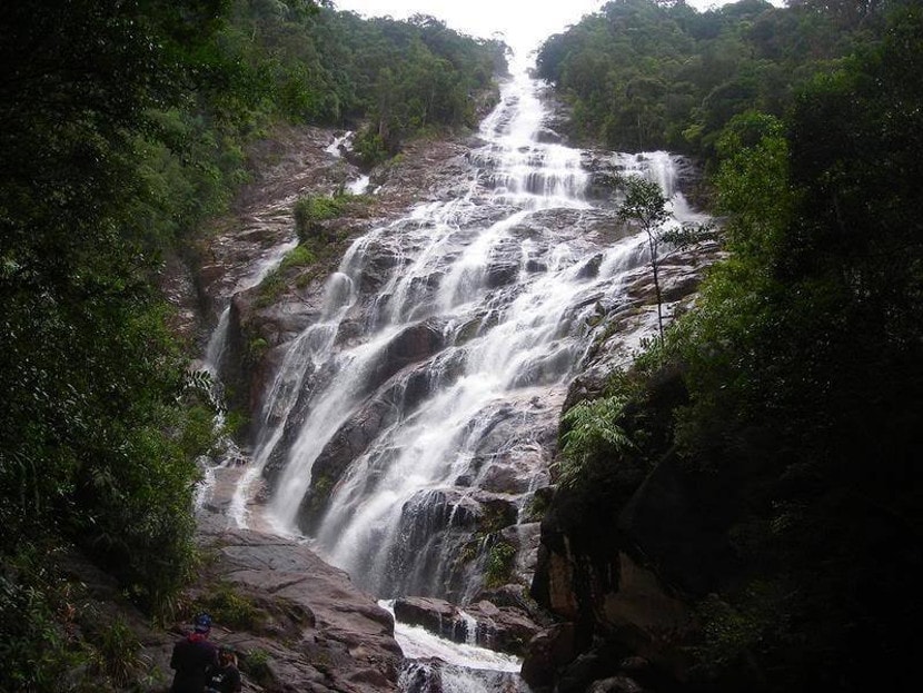 air terjun chemerong terengganu-min