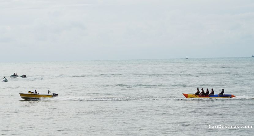 banana boat batu ferringhi penang