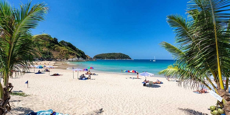 Nai Harn Beach