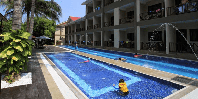 Pulau Lang Tengah - Berenang