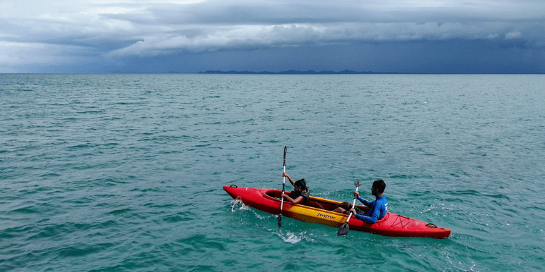 Pulau Besar Mersing - Menyewa Kanu