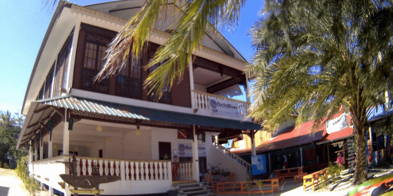 Jurukir Dive Resort