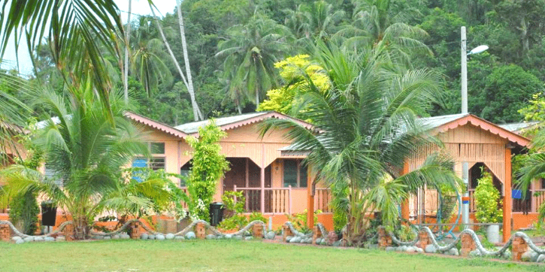 Chalet Tok Mok Pulau Tinggi