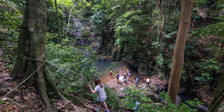 Air Terjun Pulau Tinggi