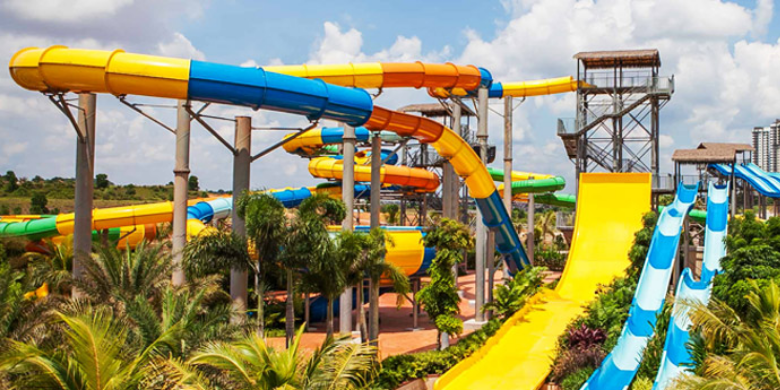 Taman Tema Air Johor - Austin Heights Water & Adventure Park