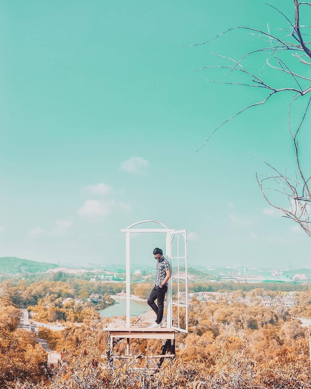 Tebing Langit Bukit Dangas Sekupang