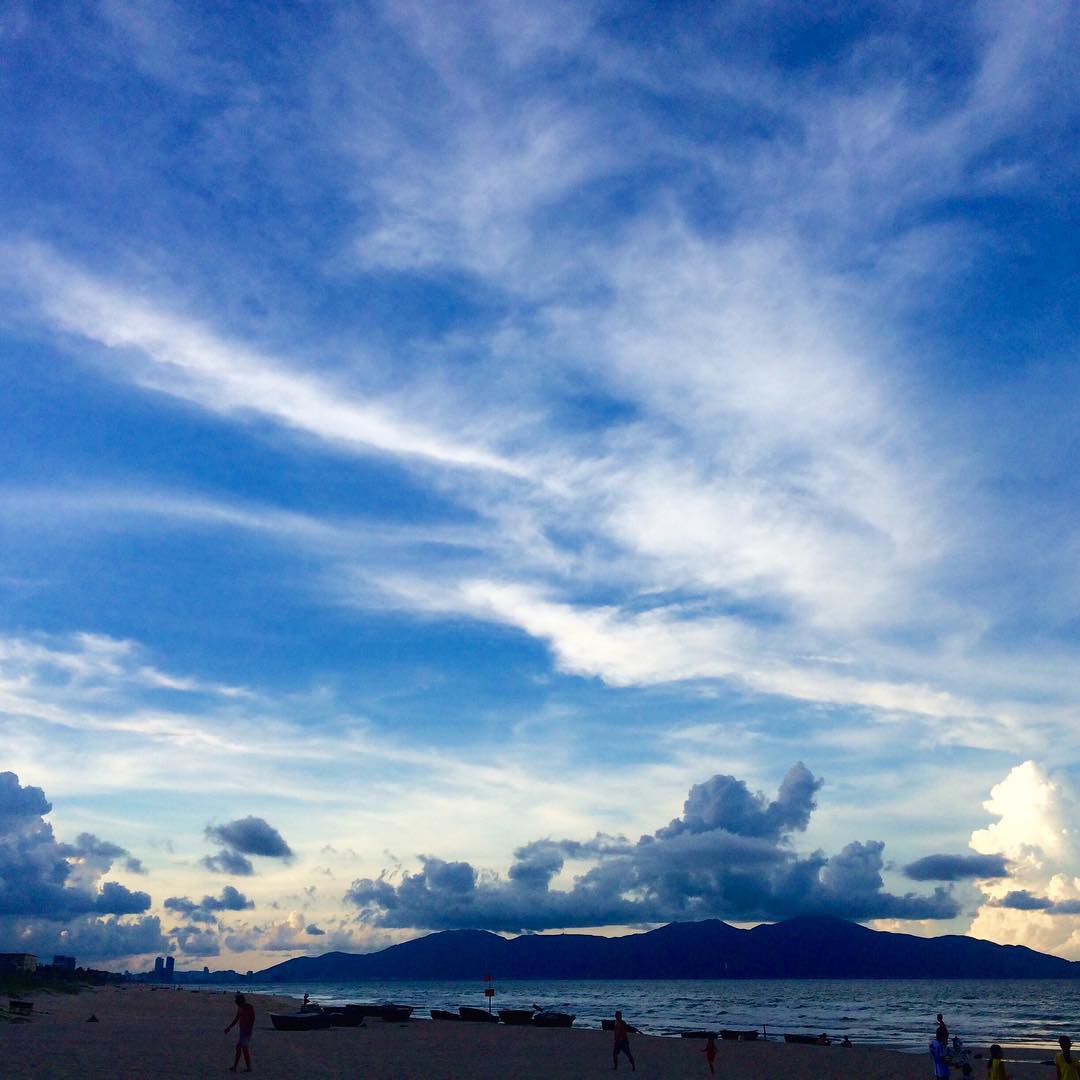 Pantai Quan Hai San Tan Tra 