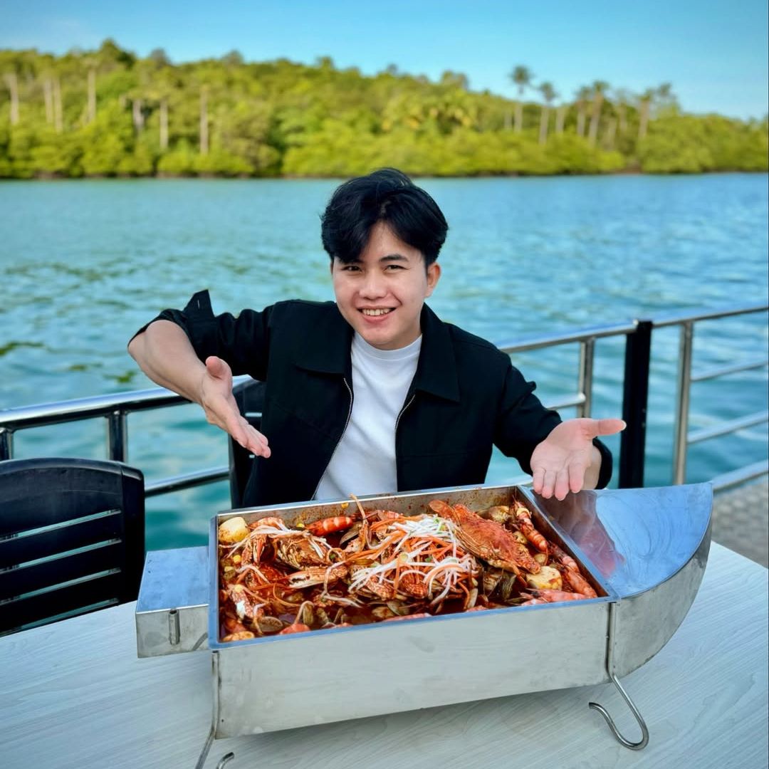 Love Seafood Restaurant