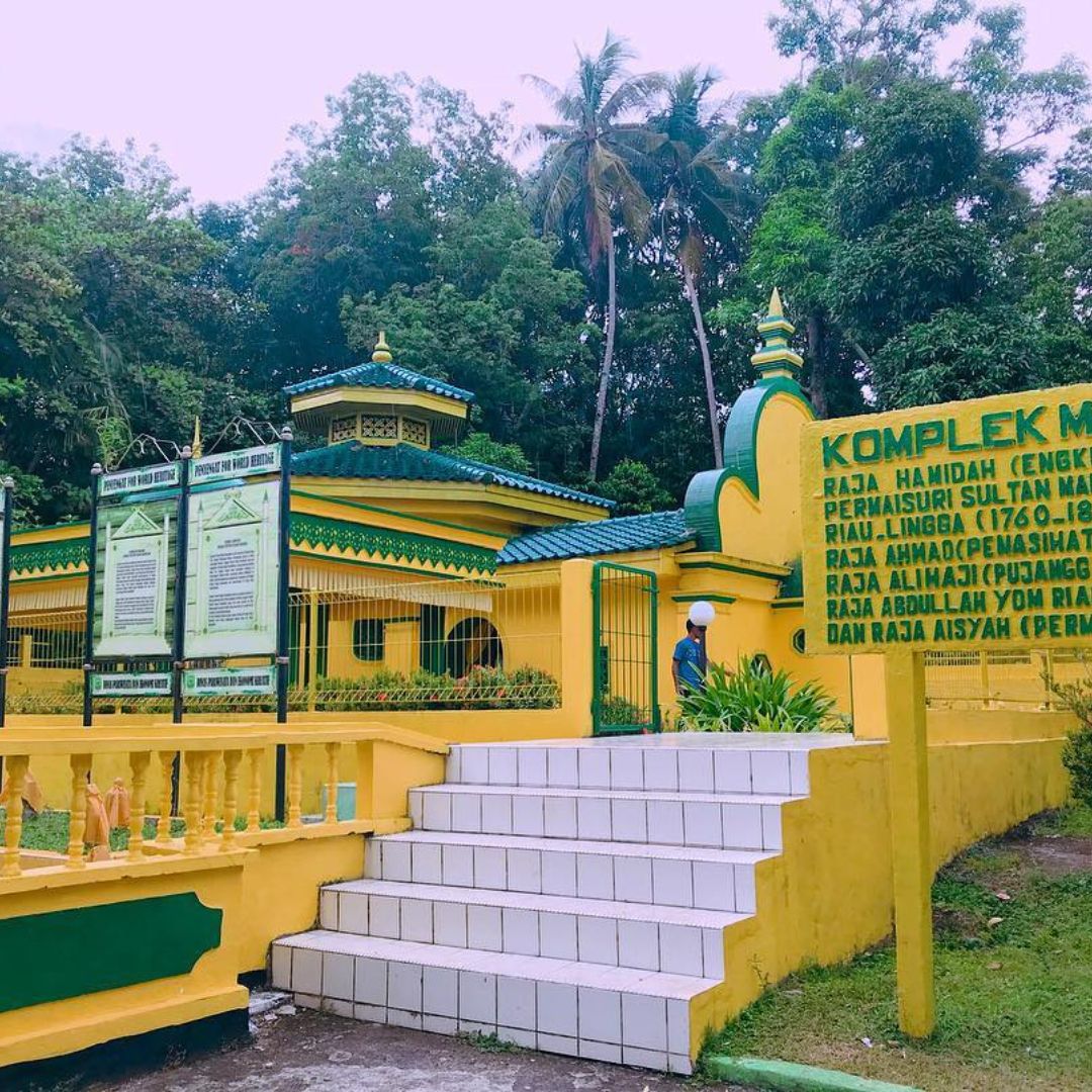 Makam Raja Hamidah