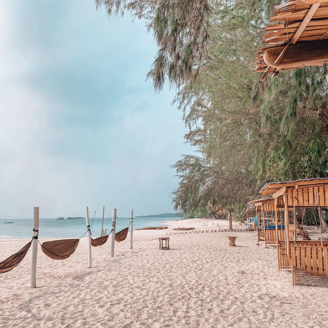 Pulau Beralas Pasir
